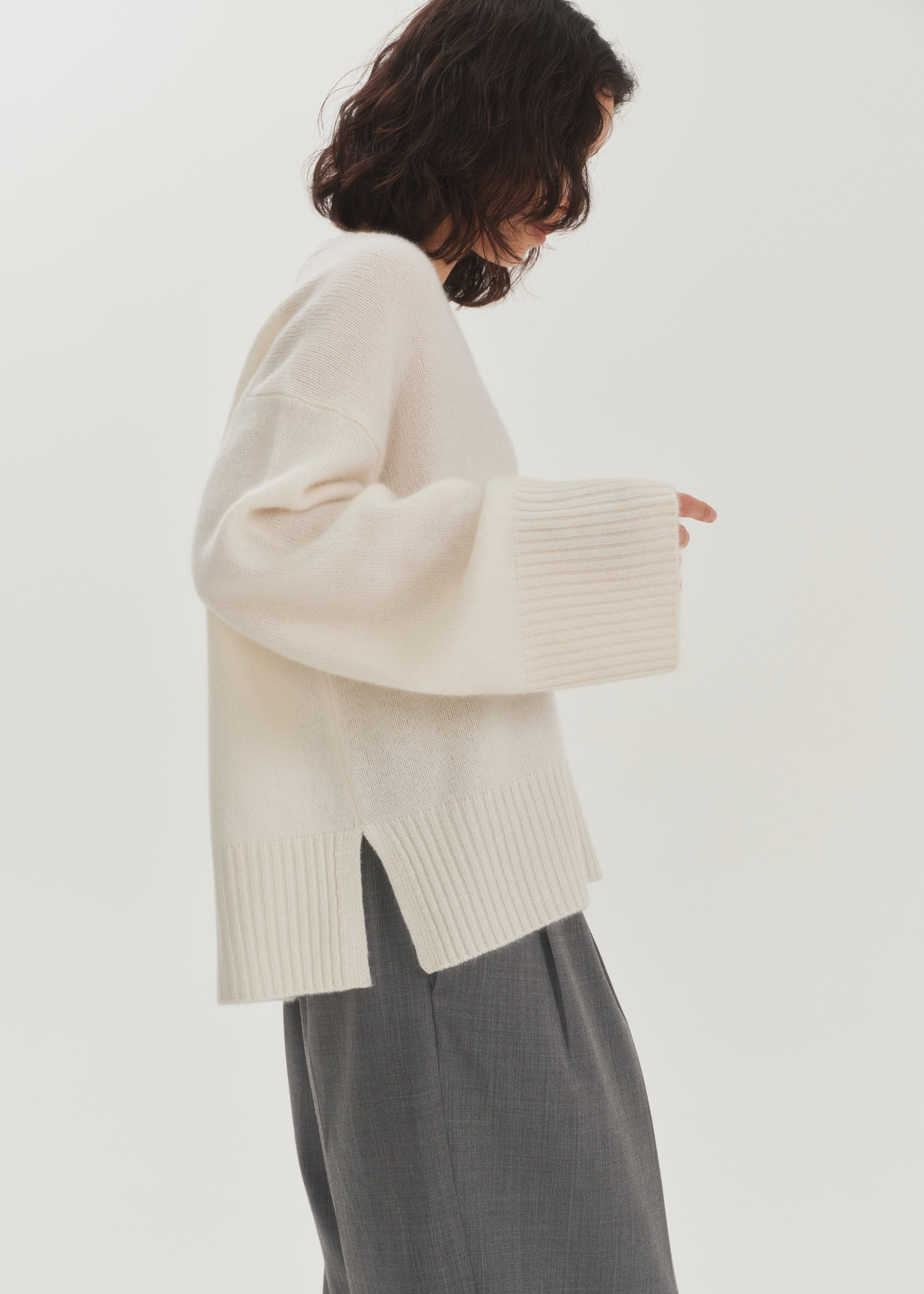 Thea V Knit