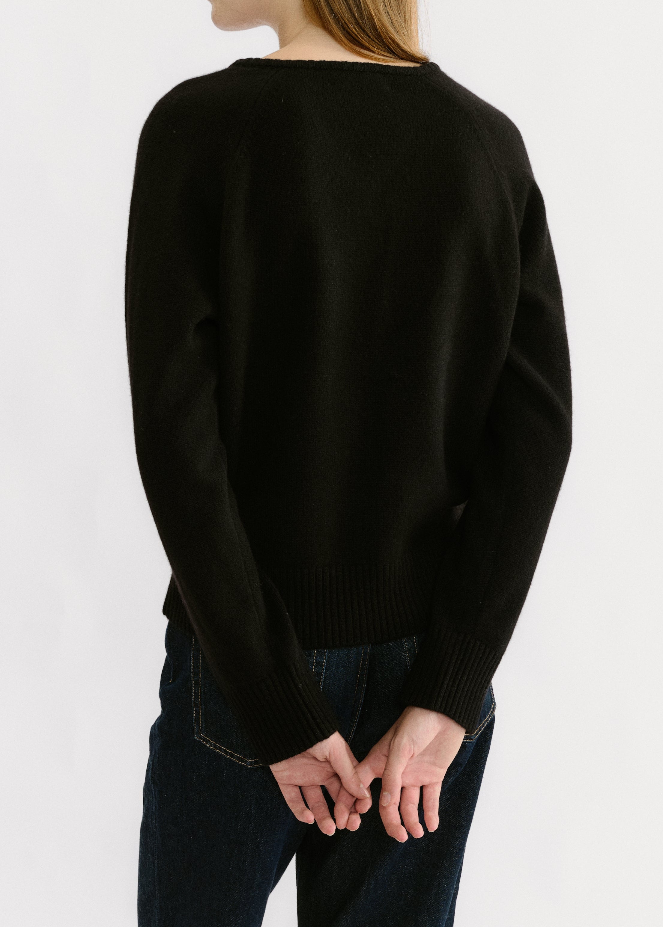Agnes V-Neck Knit