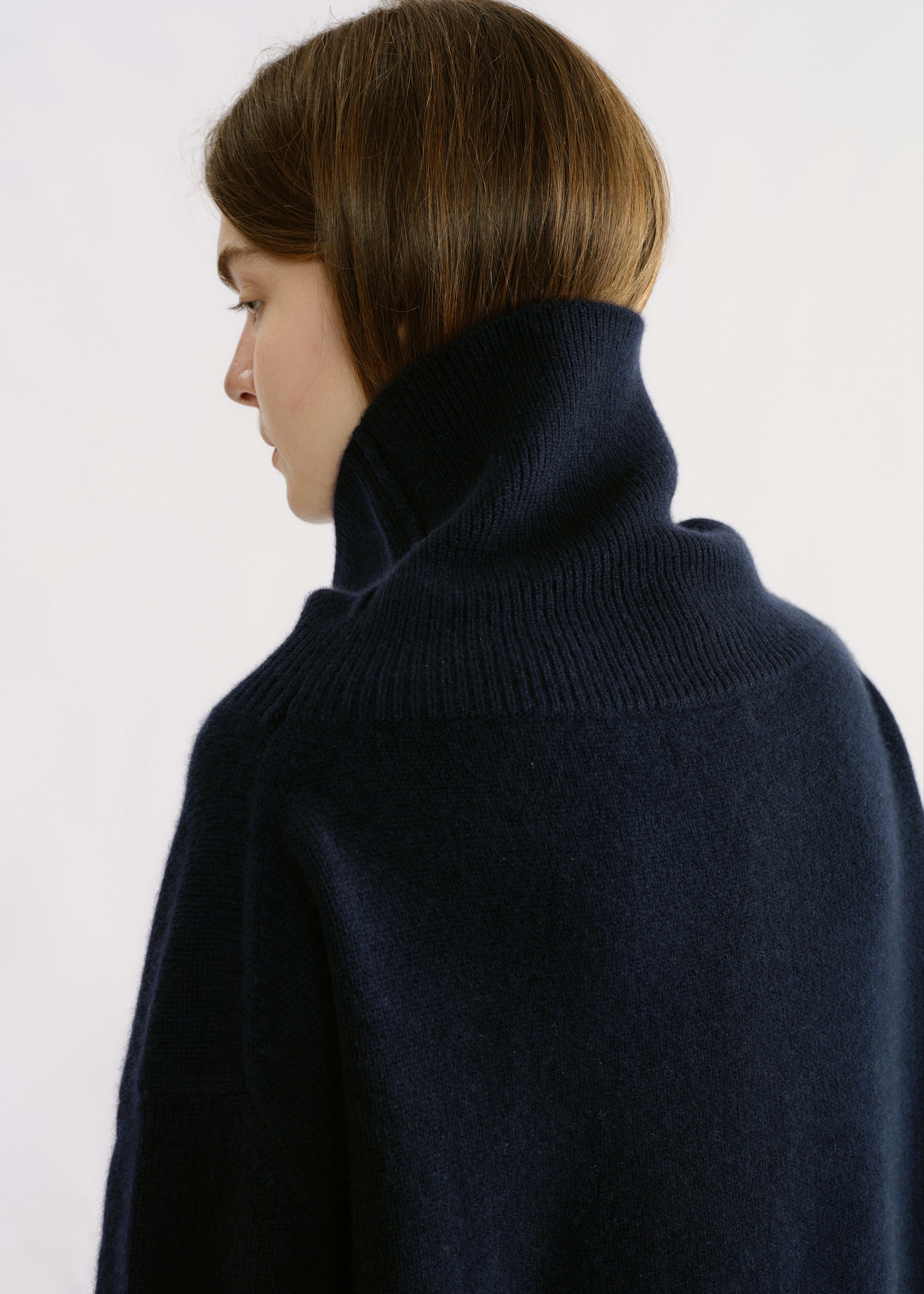 Vera High Neck Knit
