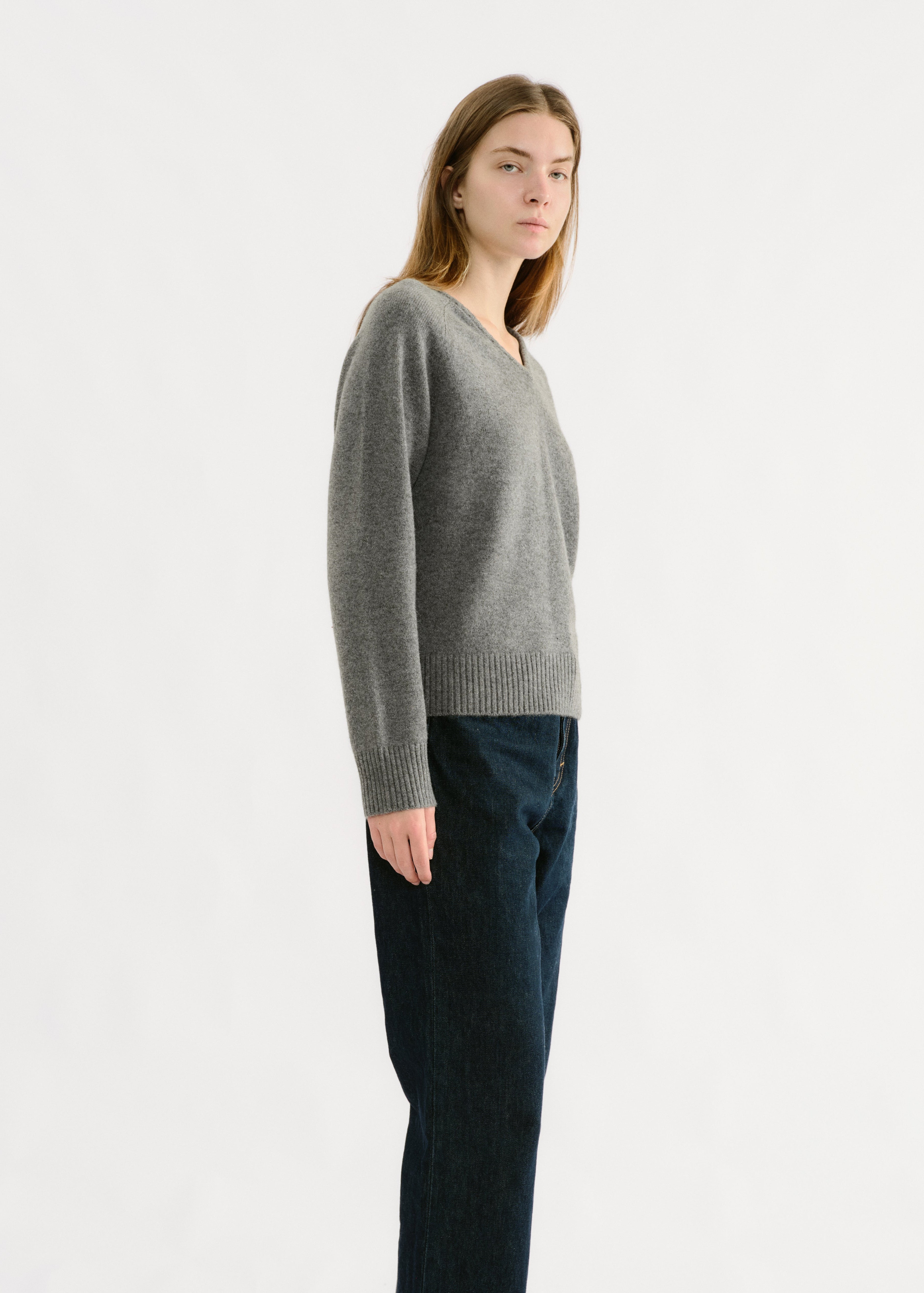 Agnes V-Neck Knit