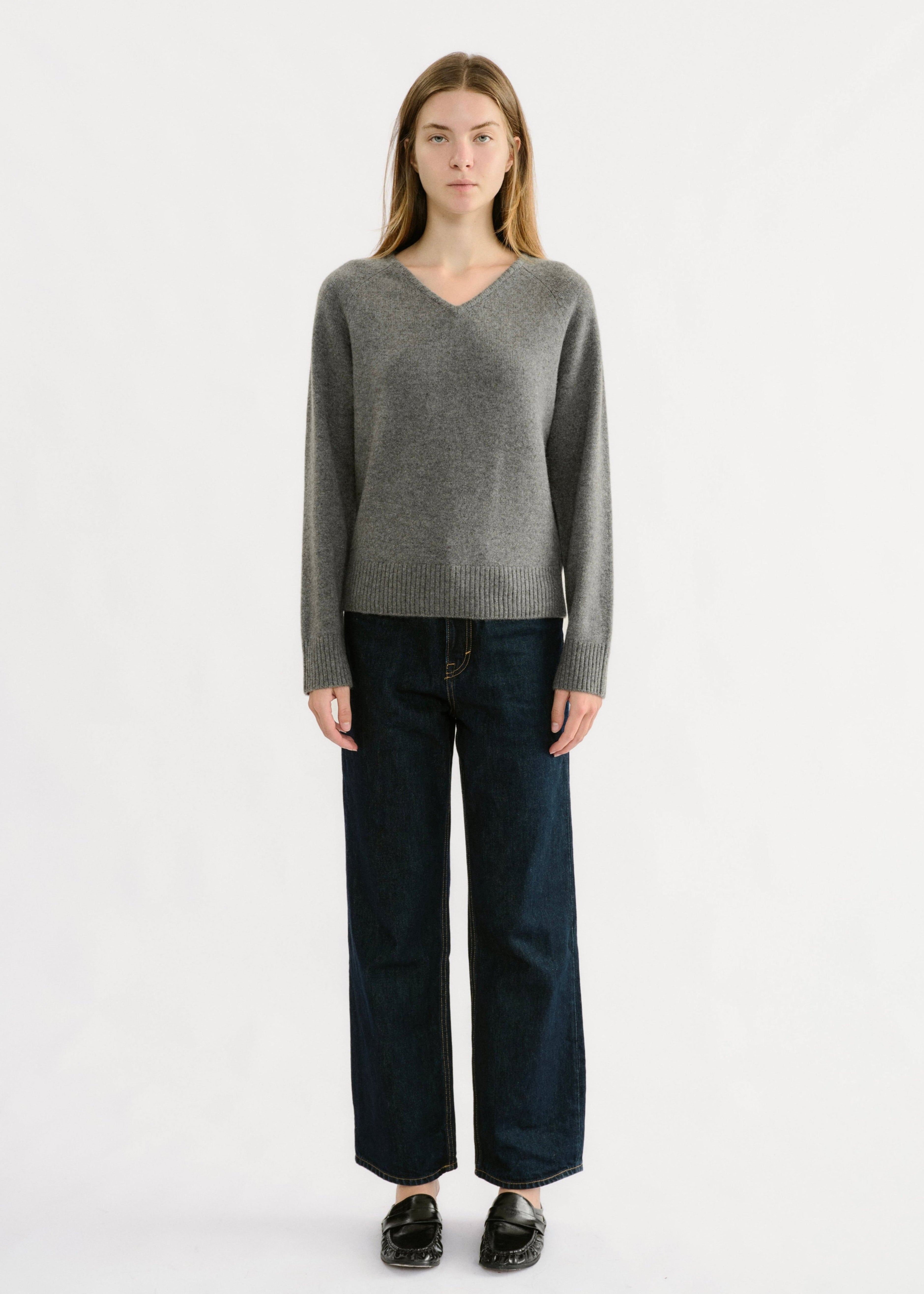 Agnes V-Neck Knit