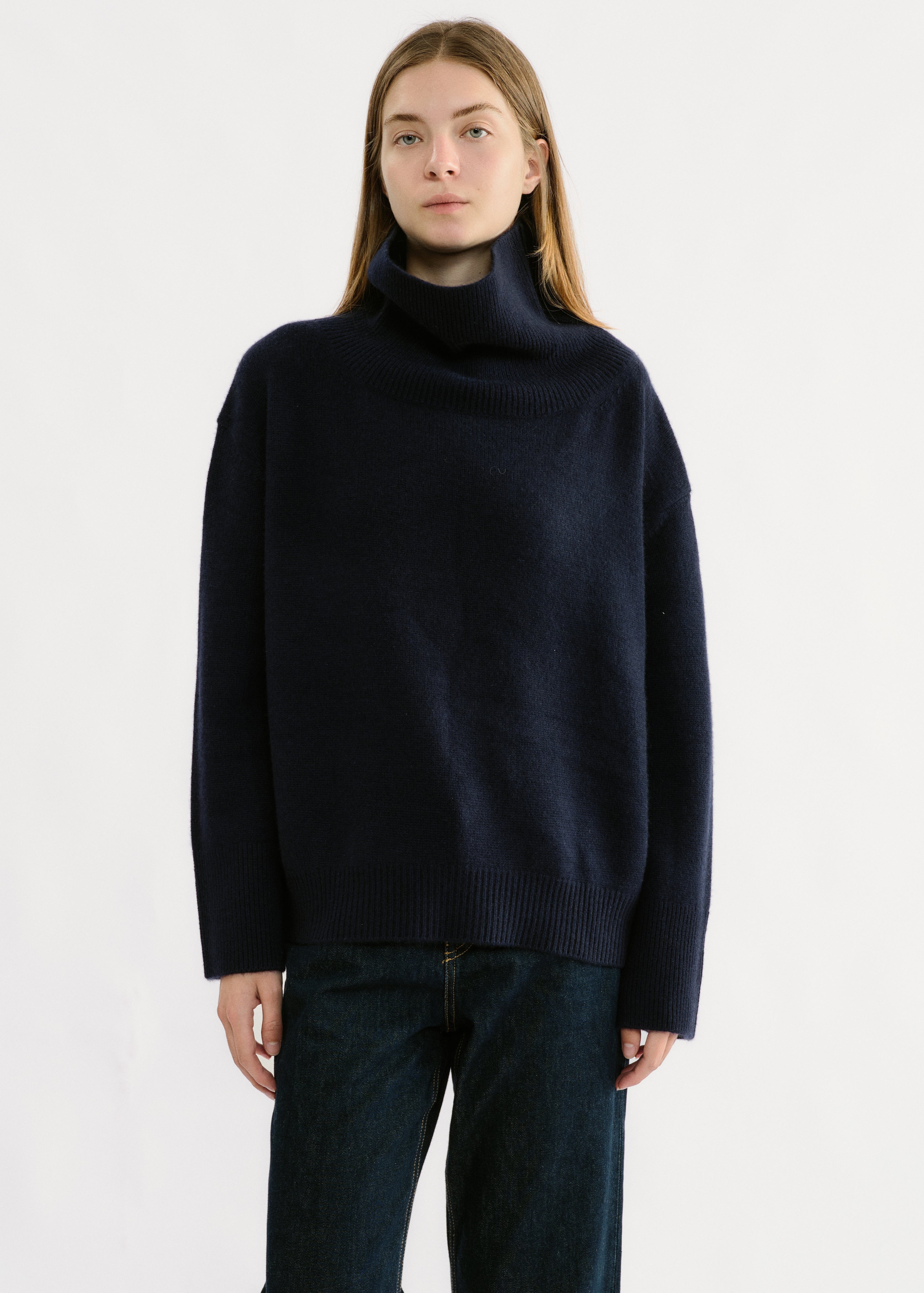 Vera High Neck Knit